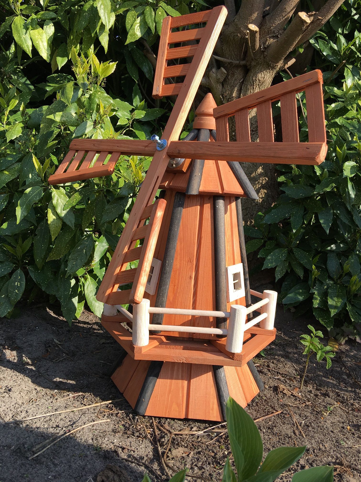 tags houten windmolen, windmolen hout, hout, windmolen, molen,